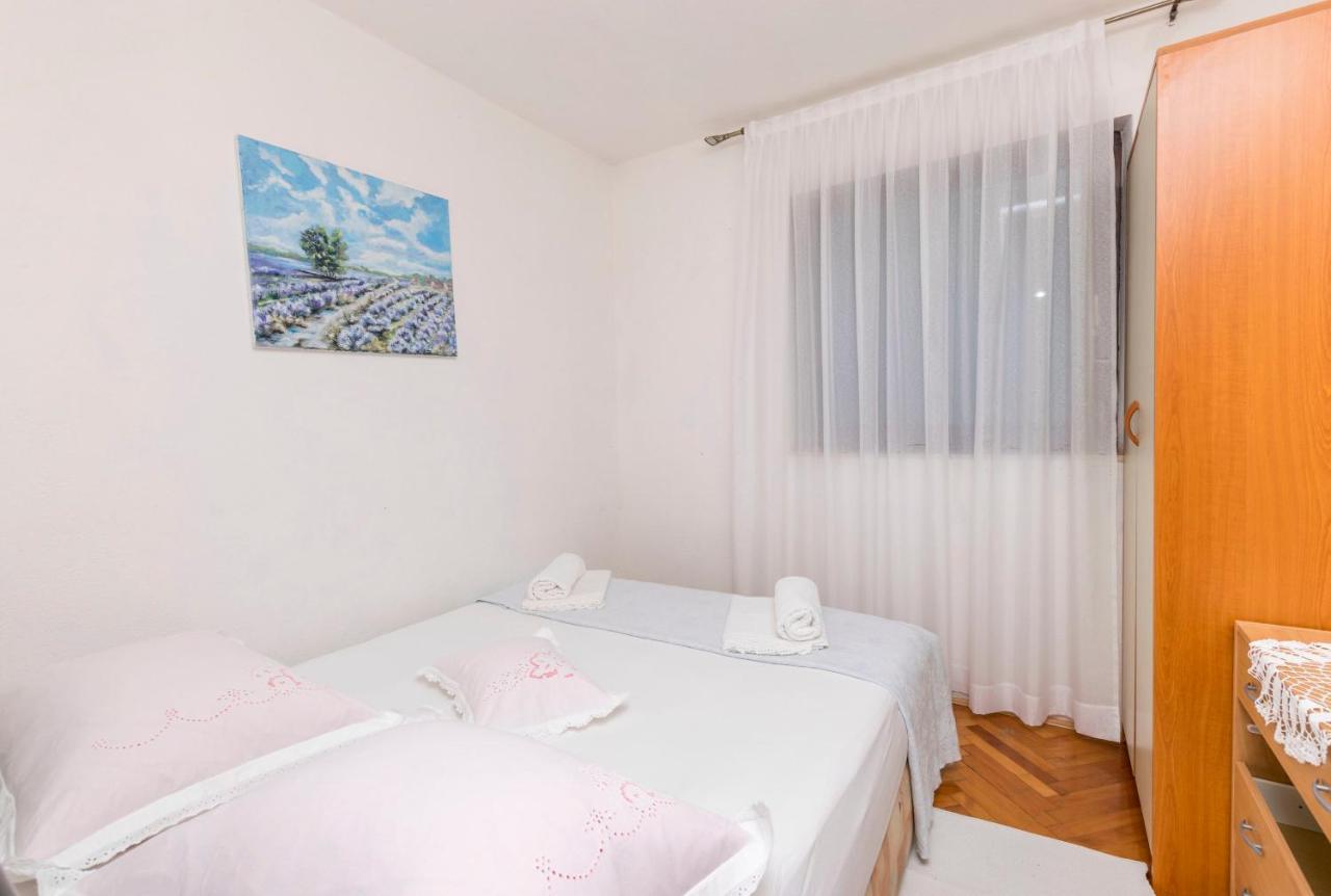 Apartments Dragica Donji Okrug  Exterior photo